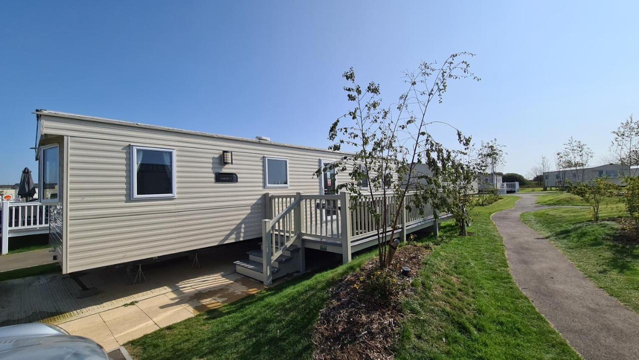 Luxury 2019 8 Berth Caravan With Hot Tub @ Tattershall Lakes Eksteriør billede